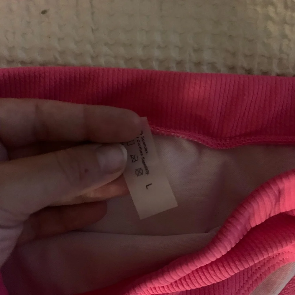 Pink Ribbed Bikini Set - Picture 2 of 3